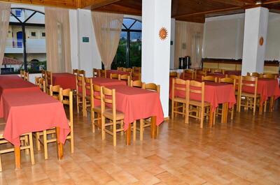 Niko Elen, Ираклион, Гърция