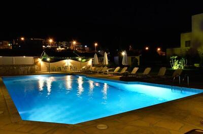 Niko Elen, Ираклион, Гърция