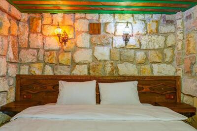 Nissa Cave - Deluxe Room