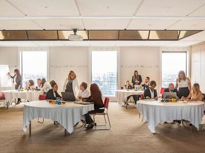 Novotel Paris La Defense Esplanade, Париж, Франция