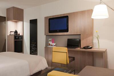 Novotel Paris La Defense Esplanade - Standard Twin Room