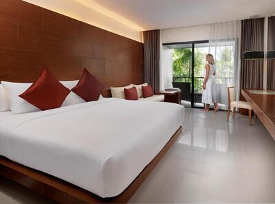 Novotel Phuket Kata Avista Resort and Spa - Superior King Room With Balcony And Pool View
