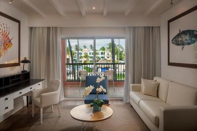 Ocean Blue & Sand Beach Resort - Junior Suite with Pool View - Free WiFi