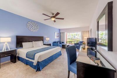 Ocean Blue & Sand Beach Resort, Пунта Кана, Доминикана