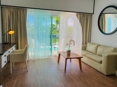 Ocean Blue & Sand Beach Resort - Junior Suite Superior Deluxe -  Free Wifi