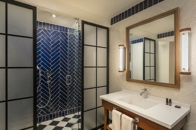Ocean El Faro Resort - Privilege Master Suite Swim Up - Adults Only