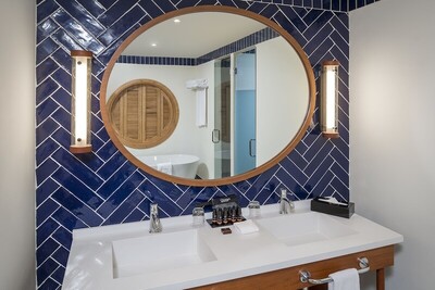 Ocean El Faro Resort - Privilege Master Suite Swim Up - Adults Only