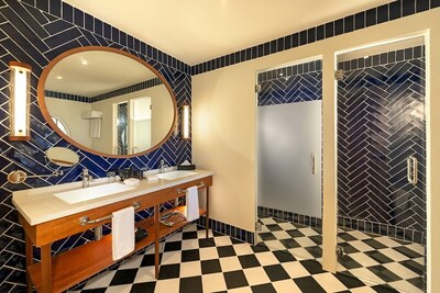 Ocean El Faro Resort - Privilege Royal Master Suite