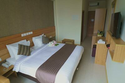 Ocean Retreat & Spa - Deluxe Room - City View
