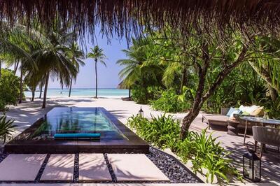 One&Only Reethi Rah - Beach Villa with Pool (Free Transfer and Dinner or Credit)
