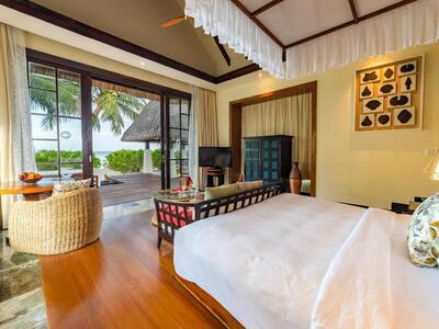 OZEN RESERVE BOLIFUSHI - Luxury All Inclusive - Beach Villa Sunset with Private Pool