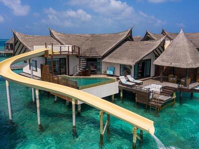 OZEN RESERVE BOLIFUSHI - Luxury All Inclusive - Ocean Pool Suite with Slide 