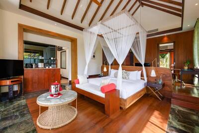 OZEN RESERVE BOLIFUSHI - Luxury All Inclusive - Sunrise Beach Pool Pavilion - 2 Bedroom