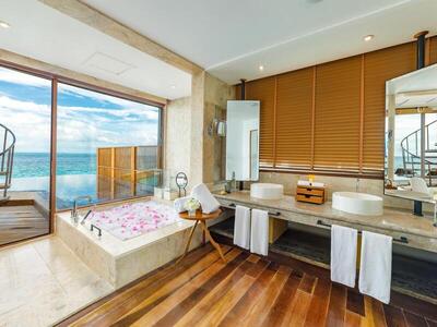 OZEN RESERVE BOLIFUSHI - Luxury All Inclusive - Private Ocean Reserve with Slide - 2 Bedroom