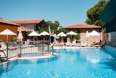 Ozlem Garden Hotel, Сиде, Турция