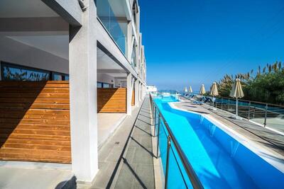 Panorama Village Hotel - Superior Family Room