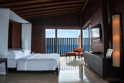 Park Hyatt Maldives Hadahaa - Overwater Villa