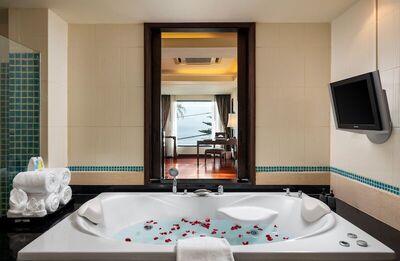 Patong Paragon Resort & Spa - Executive Suite