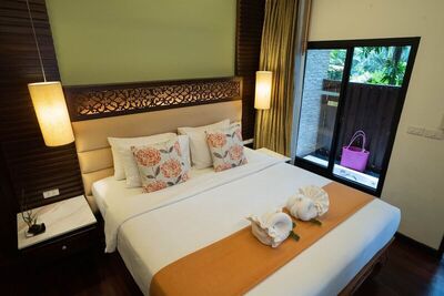 Peach Hill Resort - Deluxe Bungalow -No Jacuzzi