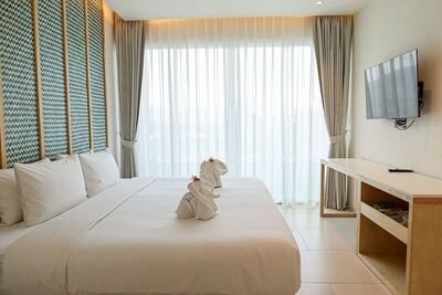 Peach Hill Resort - Exclusive Room, 2 Bedrooms, City View