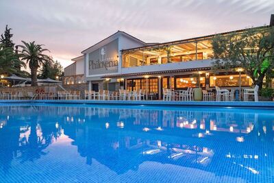 Philoxenia Hotel, Метаморфози, Гърция