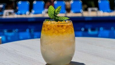 Philoxenia Hotel, Метаморфози, Гърция