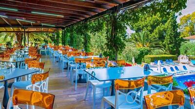 Philoxenia Hotel, Метаморфози, Гърция