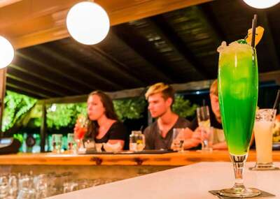 Philoxenia Hotel, Метаморфози, Гърция