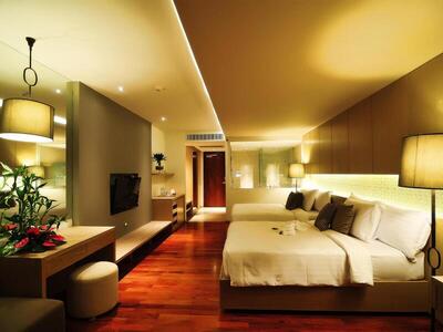 Phuket Graceland Resort and Spa - Sunset Deluxe Pool View