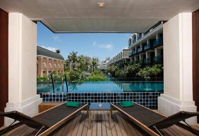 Phuket Graceland Resort and Spa - Sunset Grand Deluxe Pool Access - Sunset View