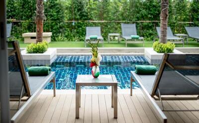 Phuket Graceland Resort and Spa - Deluxe Room With Pool Access