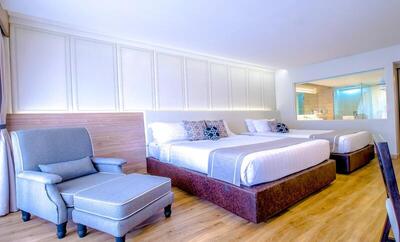 Phuket Graceland Resort and Spa - Deluxe Room