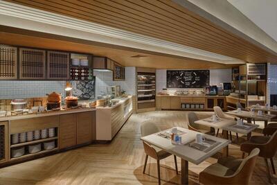 Phuket Marriott Resort & Spa, Merlin Beach, , Тайланд