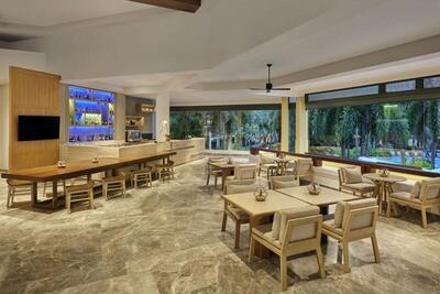Phuket Marriott Resort & Spa, Merlin Beach, , Тайланд