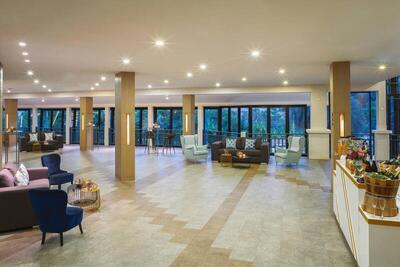 Phuket Marriott Resort & Spa, Merlin Beach, , Тайланд