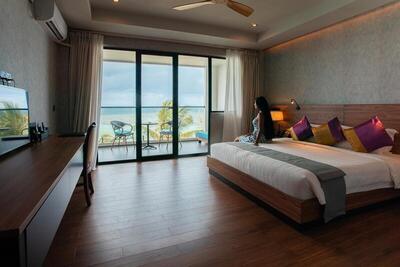 Plumeria Maldives - Superior Single Room with Sea View
