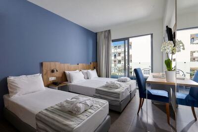 Pollis Hotel - Standard Triple Room