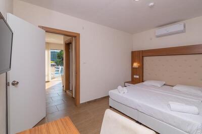 Ponz Hotel, Кушадасъ, Турция