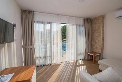 Ponz Hotel, Кушадасъ, Турция