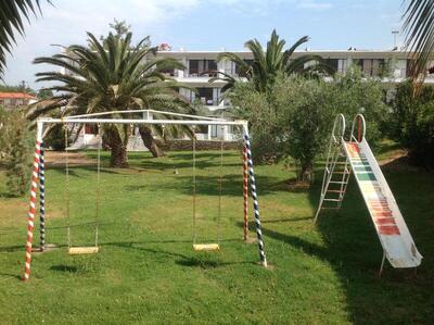 Porto Matina, Метаморфози, Гърция