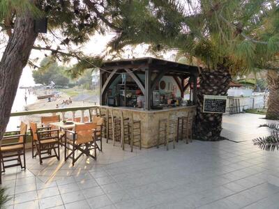 Porto Matina, Метаморфози, Гърция