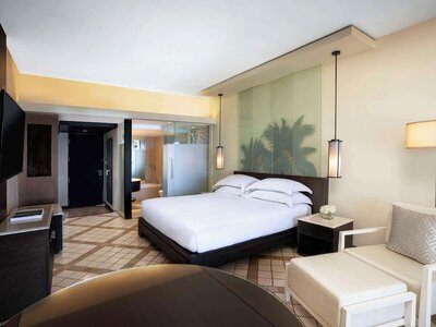 Pullman Phuket Karon Beach Resort - Deluxe Room, 1 Double Bed, Sea View