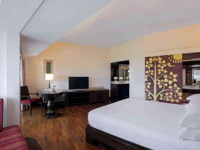 Pullman Phuket Karon Beach Resort - Junior Suite, 1 Double Bed, Sea View
