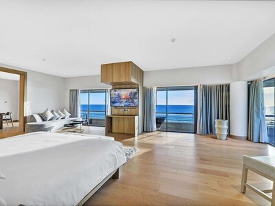 Pullman Phuket Karon Beach Resort, , Тайланд