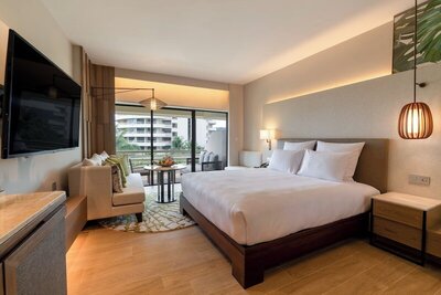Pullman Phuket Karon Beach Resort - Deluxe Room, 1 Double Bed, Garden View