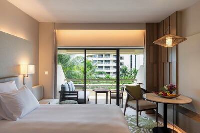 Pullman Phuket Karon Beach Resort - Deluxe Room, 1 Double Bed, Garden View