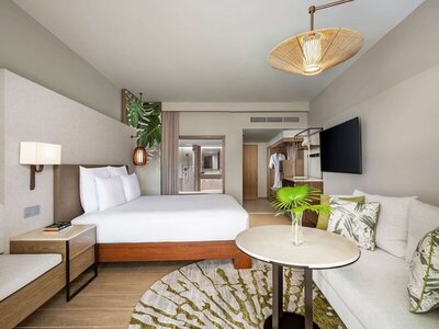 Pullman Phuket Karon Beach Resort - Deluxe Room, 1 Double Bed, Garden View