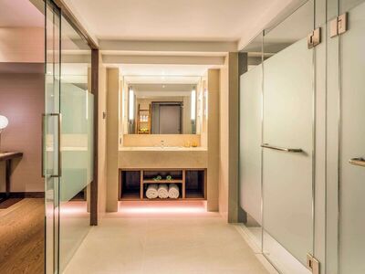 Pullman Phuket Karon Beach Resort, , Тайланд