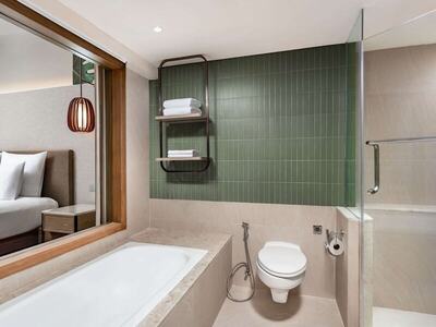 Pullman Phuket Karon Beach Resort - Deluxe Room, 1 Double Bed, Garden View