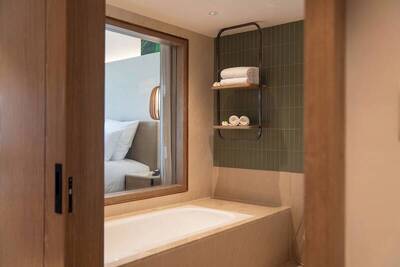 Pullman Phuket Karon Beach Resort - Deluxe Room, 1 Double Bed, Garden View